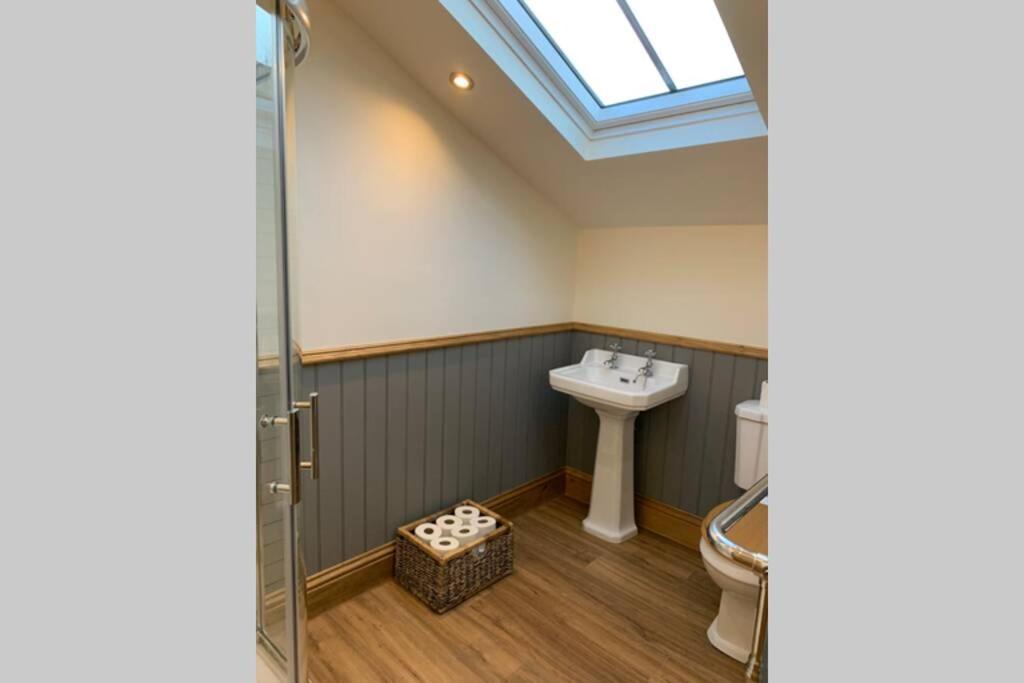 5 Star Cottage On The Green With Log Burner - Dog Friendly Austwick Exterior foto