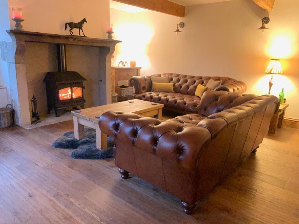 5 Star Cottage On The Green With Log Burner - Dog Friendly Austwick Exterior foto