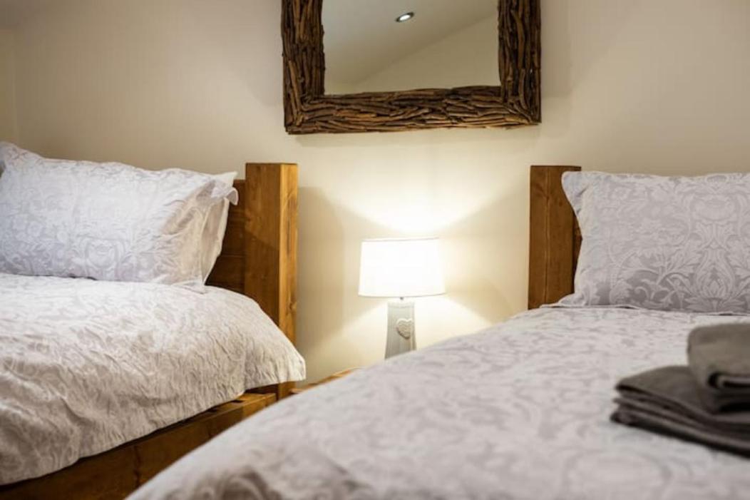 5 Star Cottage On The Green With Log Burner - Dog Friendly Austwick Exterior foto